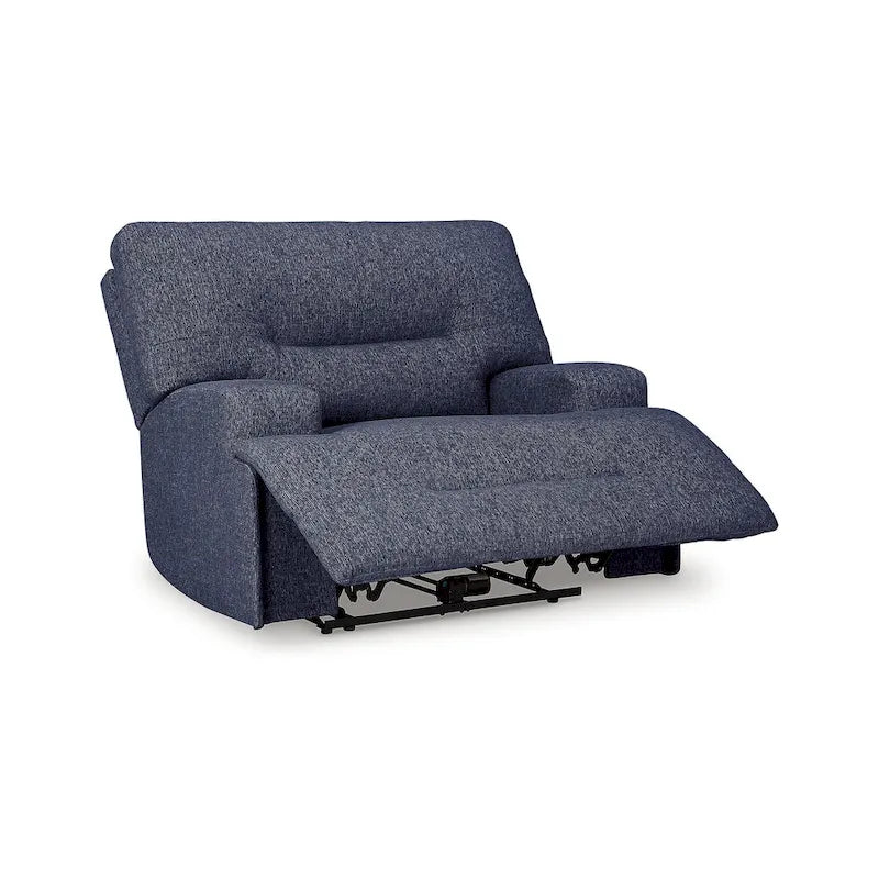 Wide Seat Power Recliner with Adjustable Headrest and USB Port